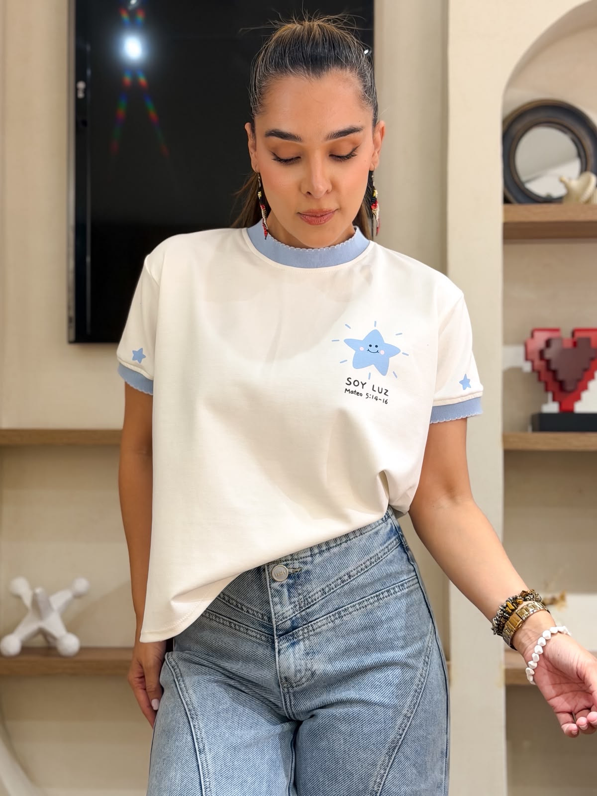 CAMISETA SOY LUZ